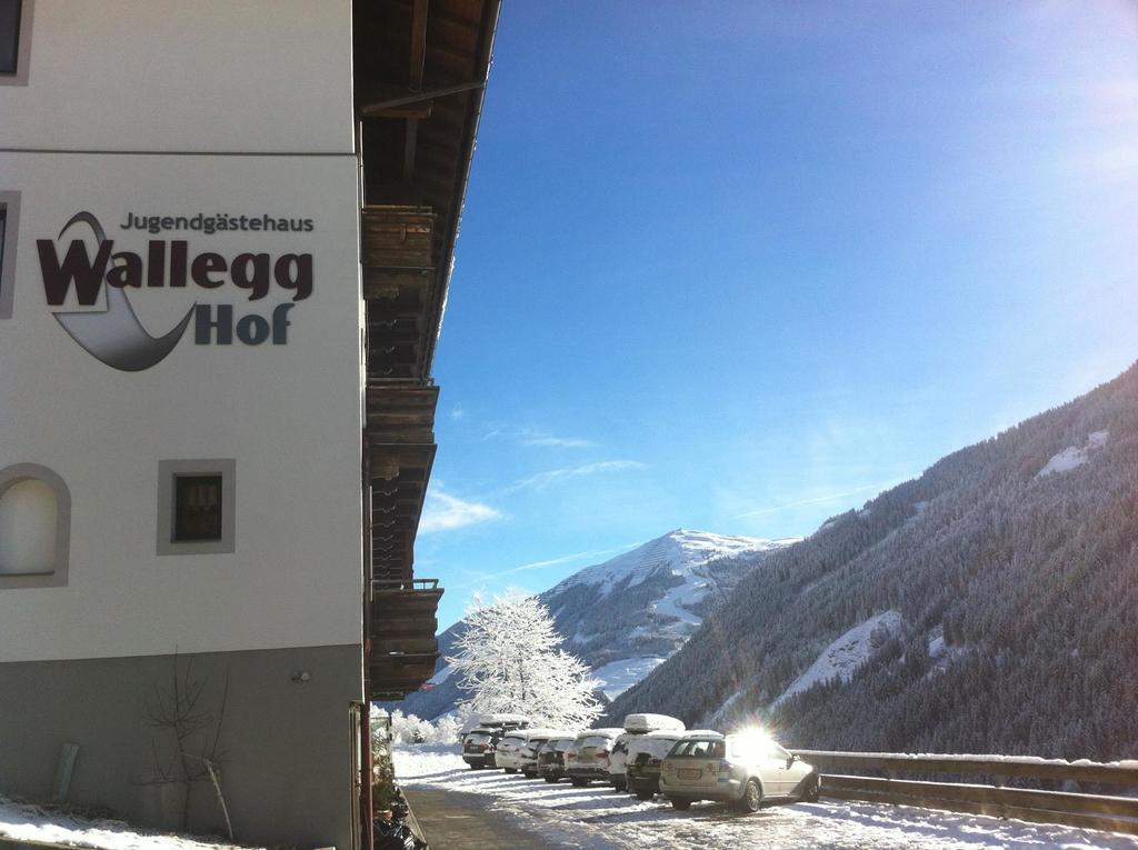 Ski In-Ski Out - Gaestehaeuser Saalbach-Hinterglemm - Wallegghof Christianhof Eksteriør billede