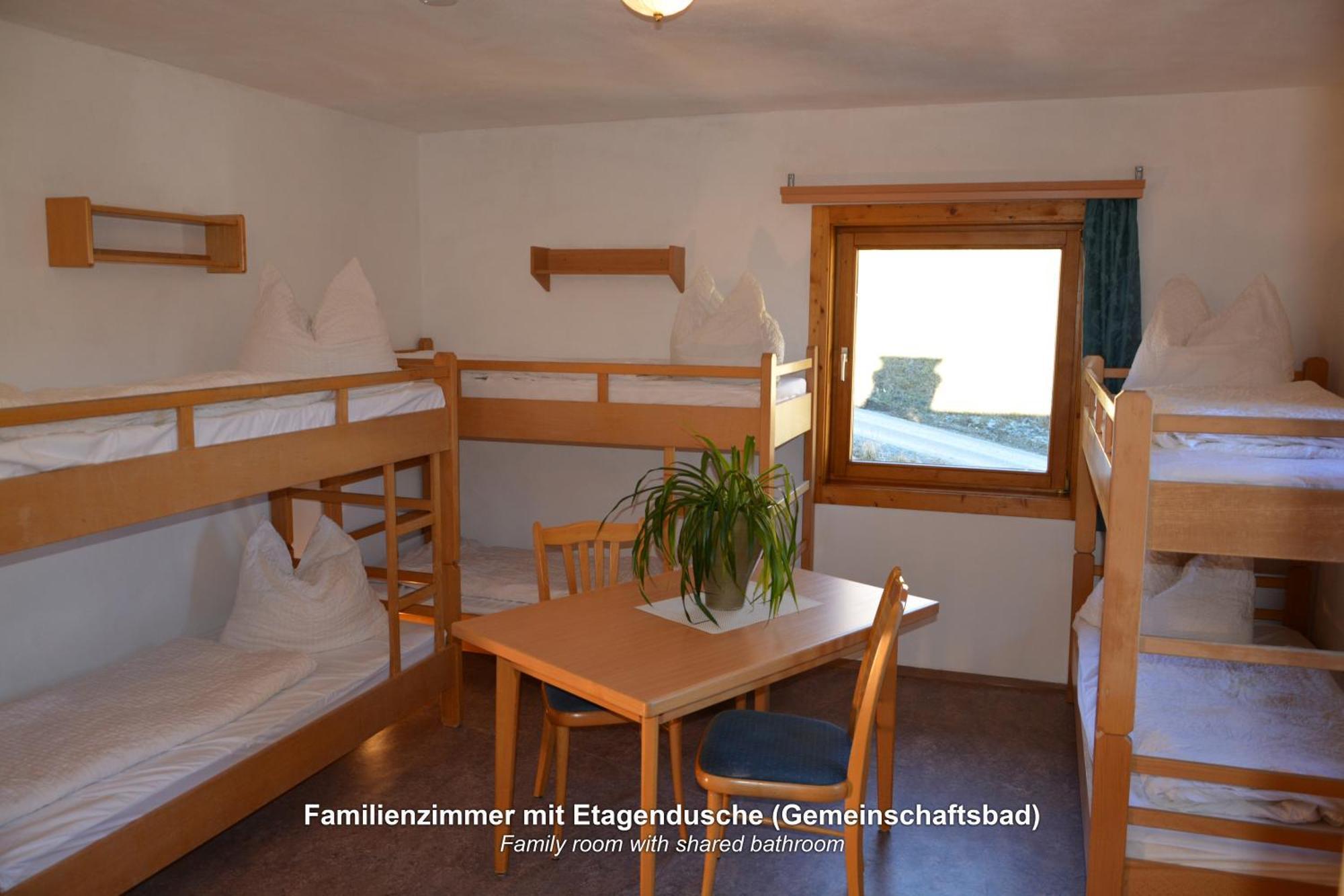 Ski In-Ski Out - Gaestehaeuser Saalbach-Hinterglemm - Wallegghof Christianhof Eksteriør billede