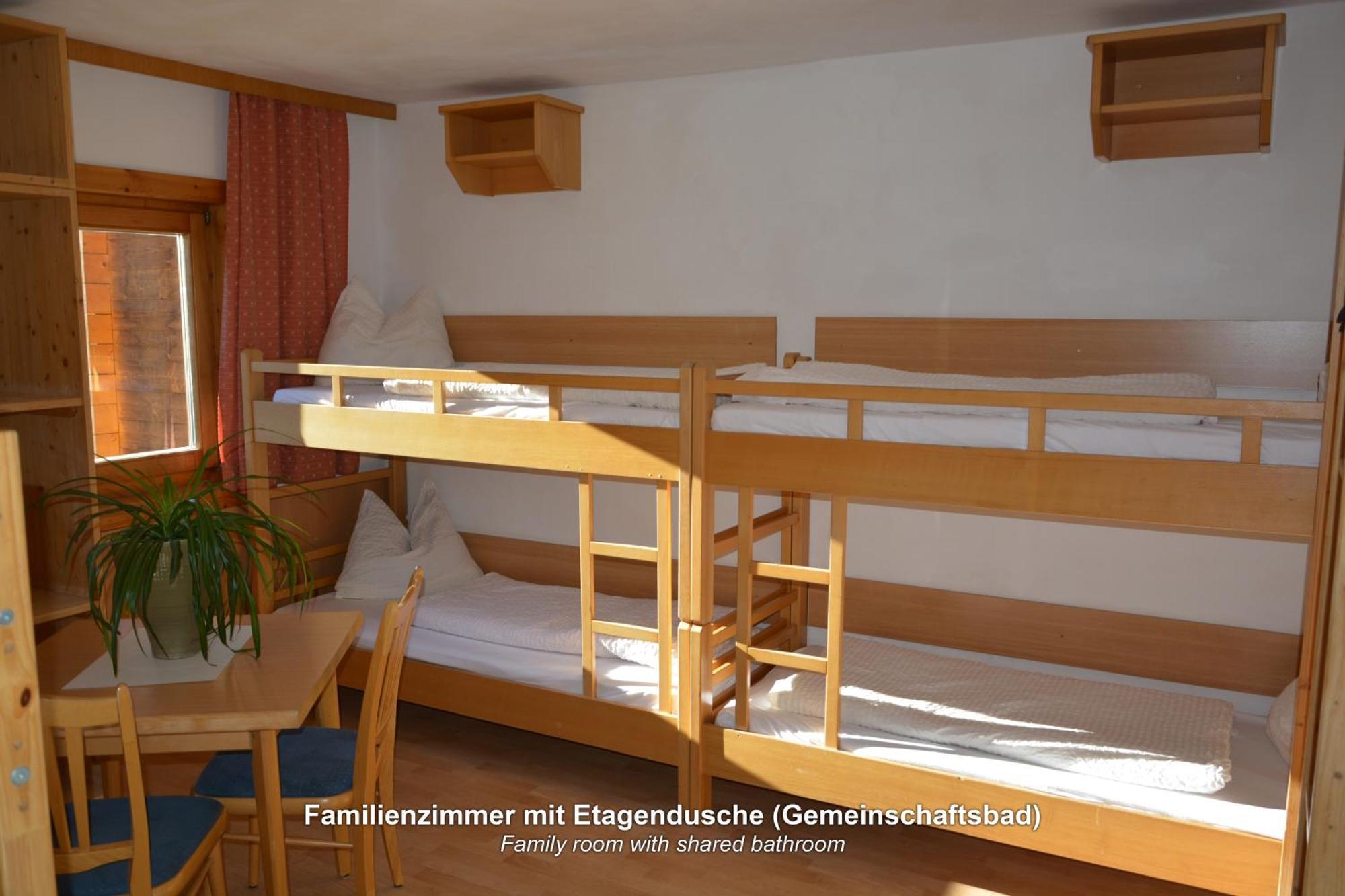 Ski In-Ski Out - Gaestehaeuser Saalbach-Hinterglemm - Wallegghof Christianhof Eksteriør billede
