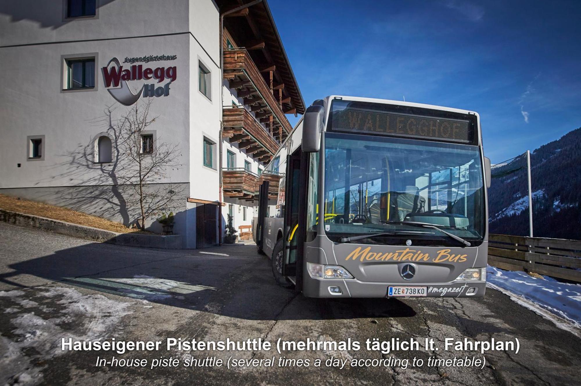 Ski In-Ski Out - Gaestehaeuser Saalbach-Hinterglemm - Wallegghof Christianhof Eksteriør billede