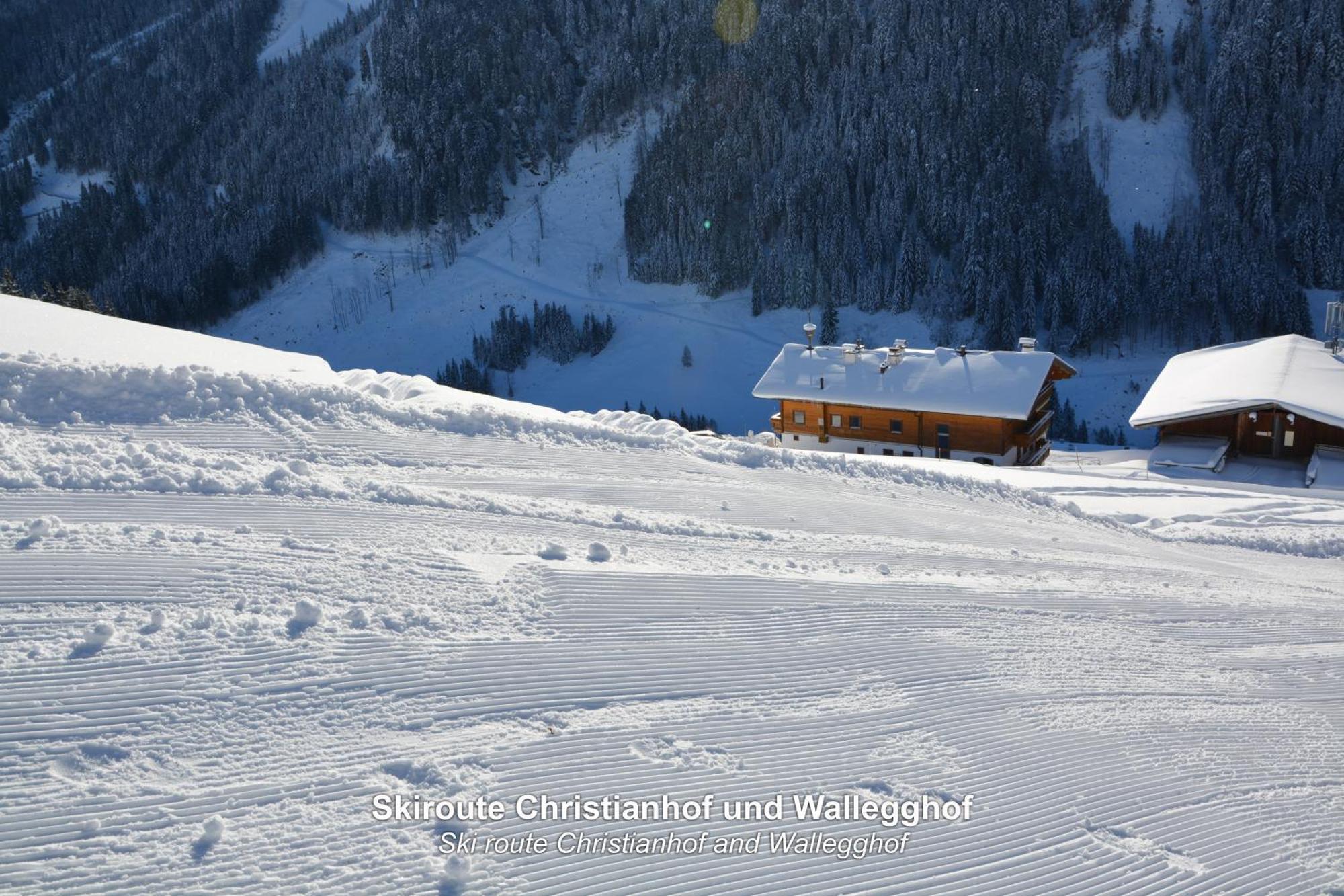 Ski In-Ski Out - Gaestehaeuser Saalbach-Hinterglemm - Wallegghof Christianhof Eksteriør billede