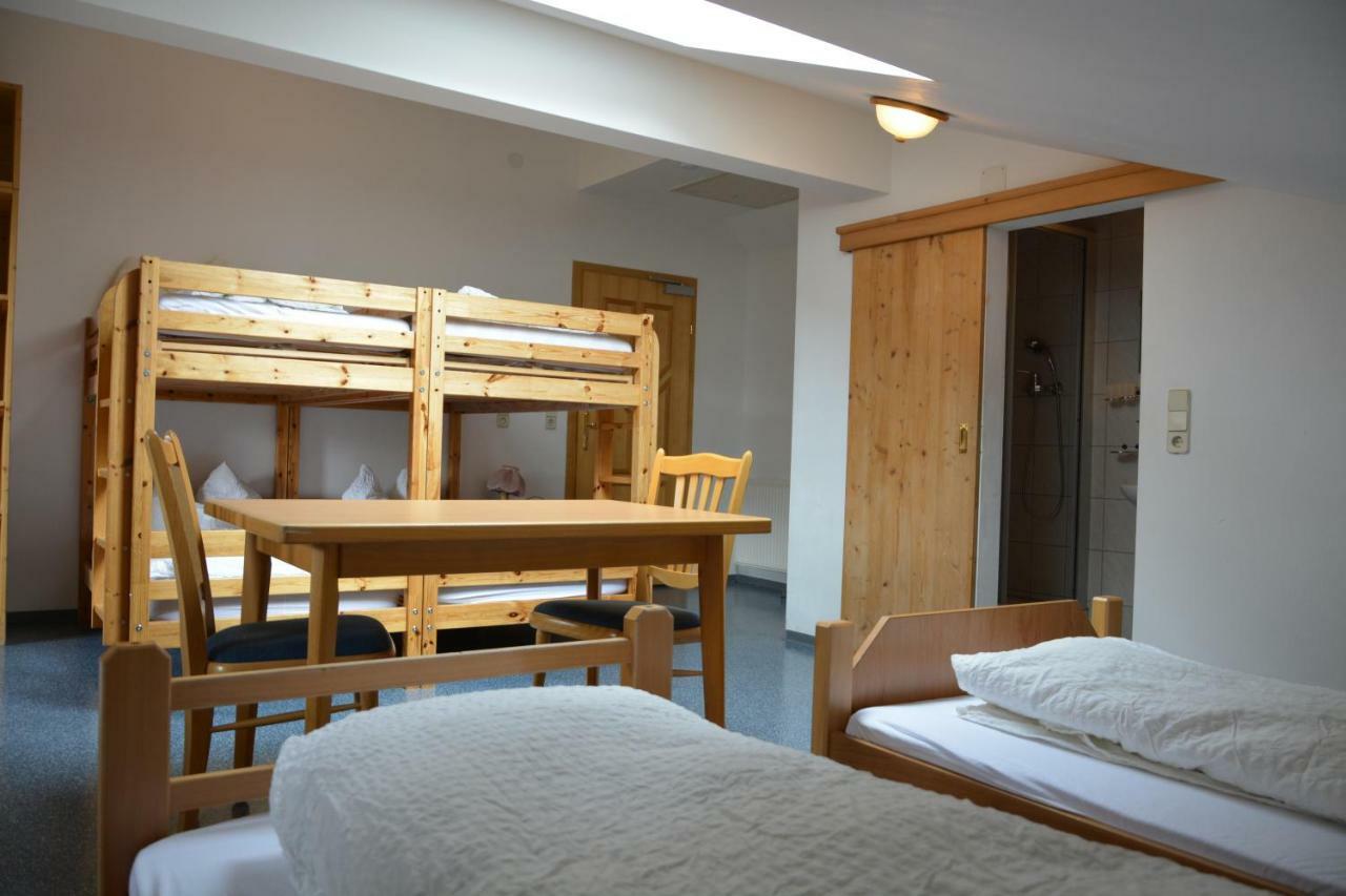 Ski In-Ski Out - Gaestehaeuser Saalbach-Hinterglemm - Wallegghof Christianhof Eksteriør billede
